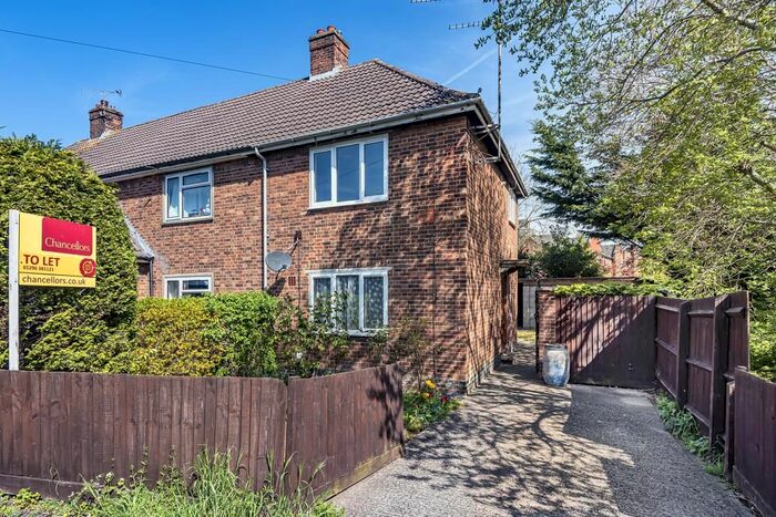 2 Bedroom End Of Terrace House To Rent In Penn Road, Aylesbury, HP21