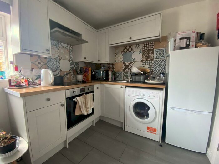1 Bedroom Flat To Rent In C Portland Street, Lincoln, LN5