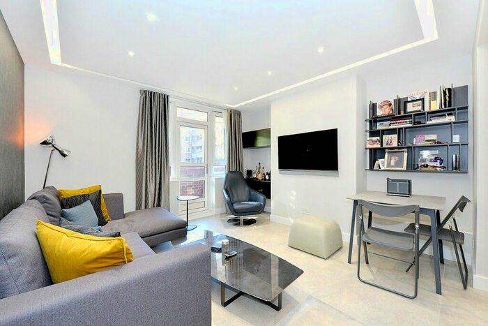 2 Bedroom Flat To Rent In Fulham Road, Fulham, SW6
