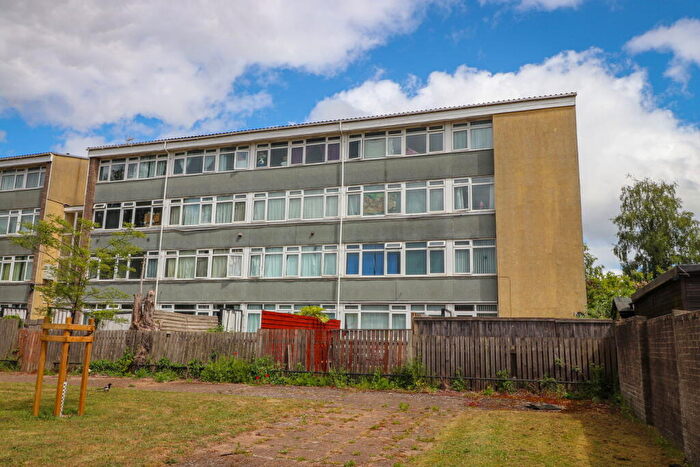 3 Bedroom Maisonette For Sale In Northfields, Norwich, NR4