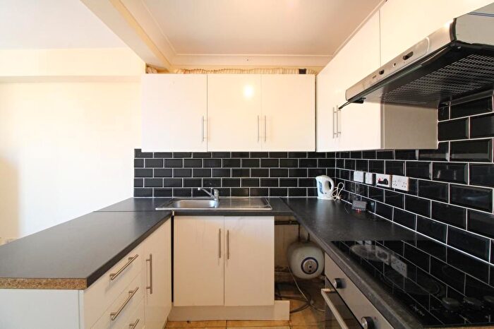 2 Bedroom Flat To Rent In Clovelly Road, Clovelly Road, Southampton, SO14