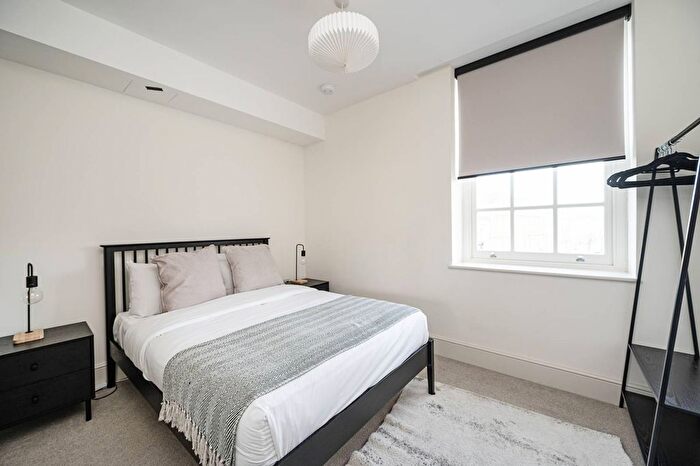2 Bedroom Flat For Sale In The Drill Hall, Mile End Road, Stepney, London, E1