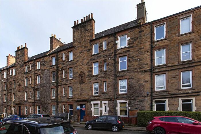 1 Bedroom Terraced House To Rent In Wheatfield Road, Gorgie, Edinburgh, EH11