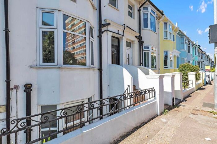 1 Bedroom Flat To Rent In Clarendon Road, Hove, BN3