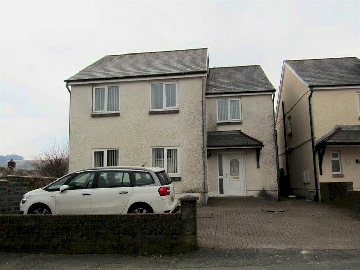 3 Bedroom Detached House To Rent In Brecon Road, Ystradgynlais, Swansea., SA9