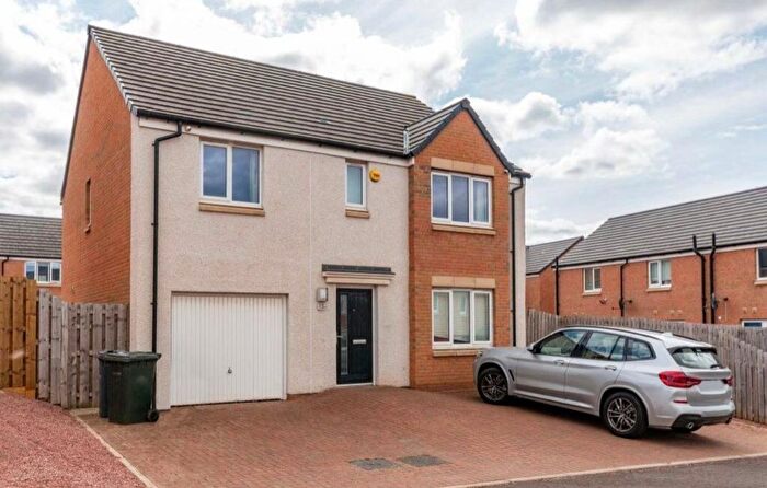 4 Bedroom Detached House To Rent In Dunkeld Street, Edinburgh, EH16