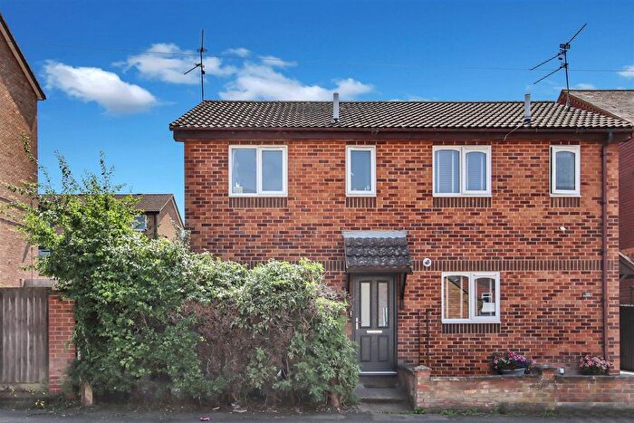 2 Bedroom Semi-Detached House For Sale In , Portland Road, Rushden, NN10