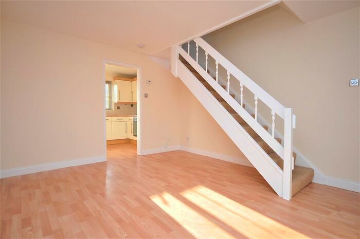 2 Bedroom Semi-Detached House To Rent In Barley Rise, Strensall, York, YO32