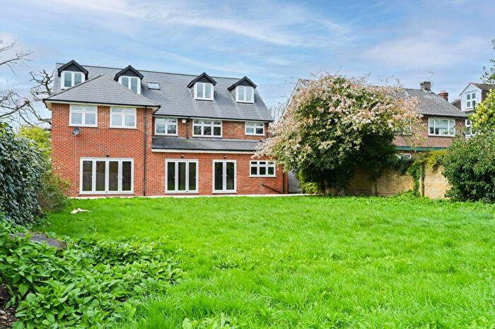 6 Bedroom Detached House For Sale In Hermitage Close, South Woodford, London, E18