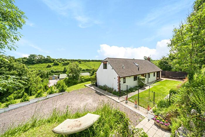 4 Bedroom Detached House For Sale In Rew, Martinstown, Dorchester, DT2