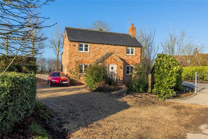 4 Bedroom Detached House For Sale In Church Lane, Covington, Huntingdon, Cambridgeshire, PE28