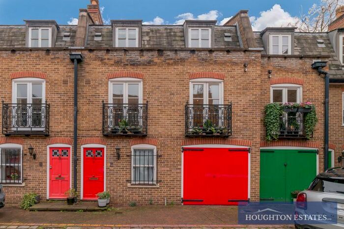 3 Bedroom Mews To Rent In Bristol Mews, London, W9