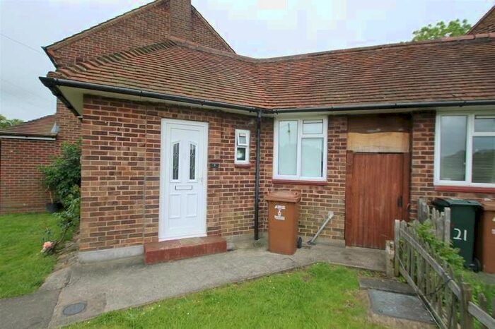 1 Bedroom Semi-Detached Bungalow To Rent In Ralston Way, Watford, WD19
