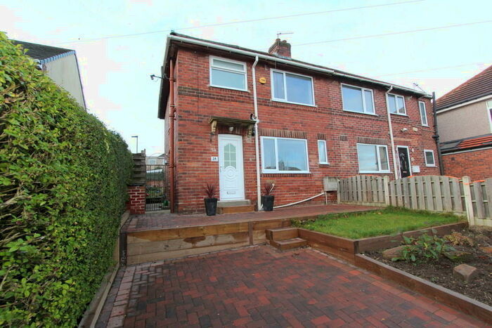 3 Bedroom Semi-Detached House To Rent In Brushfield Grove, Sheffield, S12