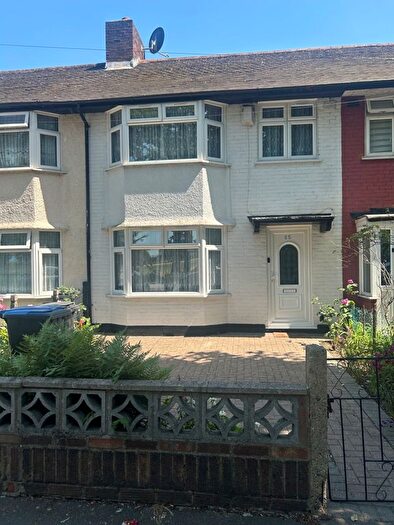 3 Bedroom Terraced House For Sale In Victoria Road, London, N9