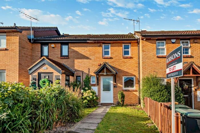 2 Bedroom Town House To Rent In Redwood Close, Watford, WD19