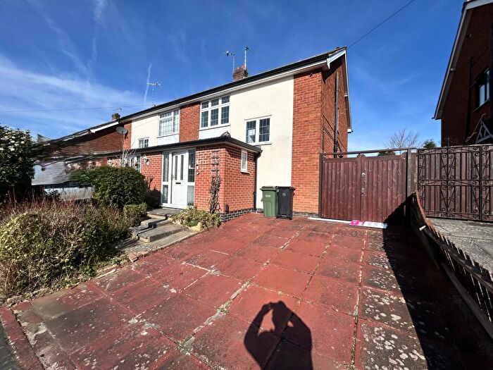 3 Bedroom House To Rent In Kent Drive, Oadby, Leicester, LE2