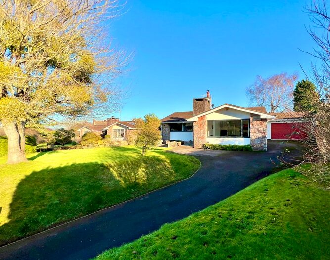 4 Bedroom Detached House For Sale In Yew Tree Lane, Compton Martin, Bristol, BS40