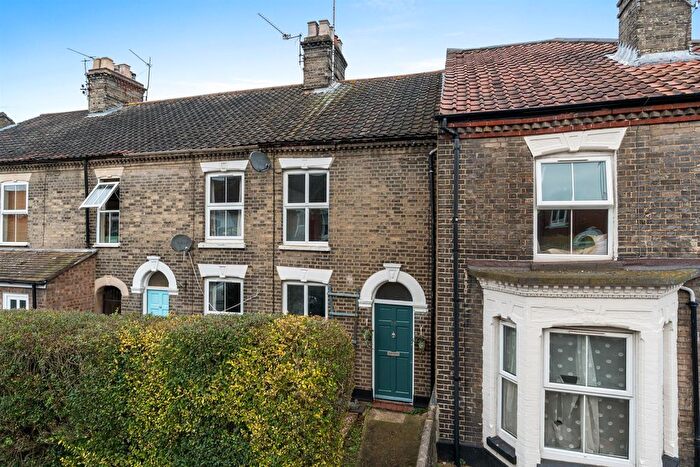 2 Bedroom Terraced House For Sale In Onley Street, Norwich, NR2