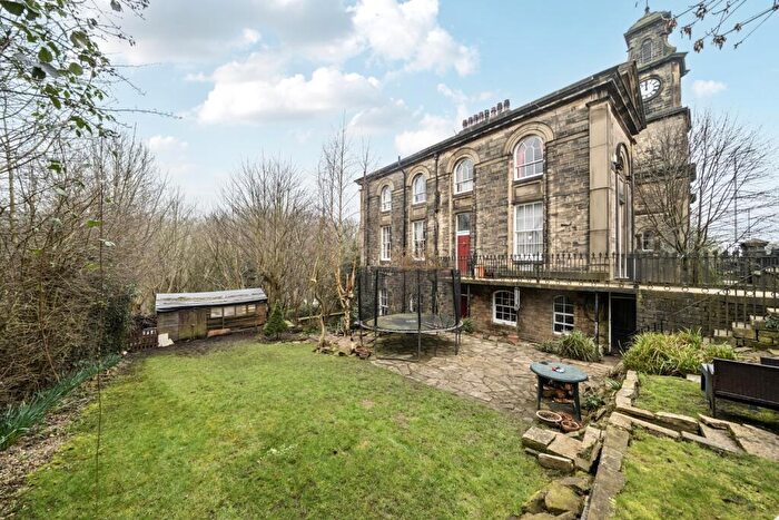 4 Bedroom Character Property For Sale In The Manse, Luddendenfoot, HX2