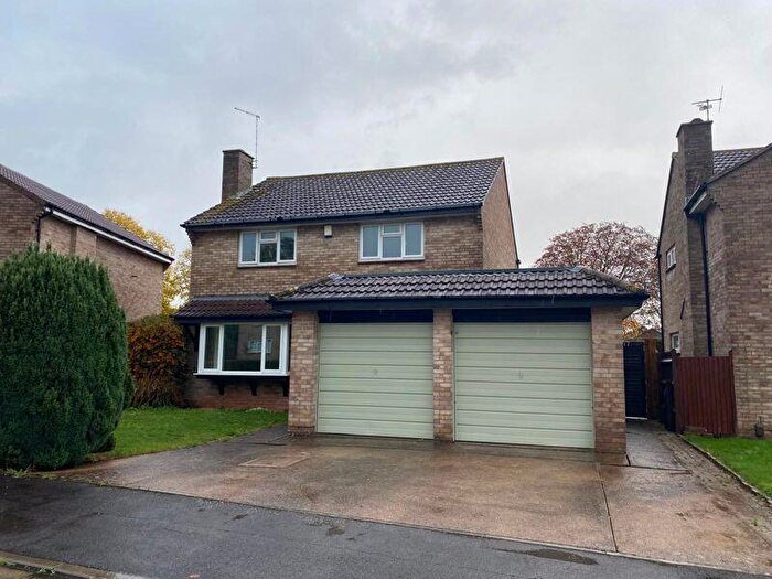 4 Bedroom Detached House To Rent In Ravendale Drive, Bristol, BS30