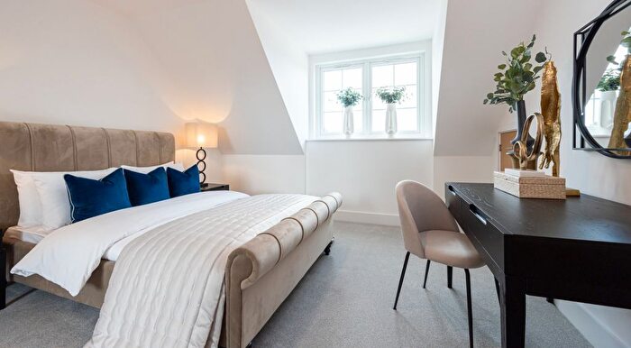 4 Bedroom Semi-Detached House For Sale In Hargreaves Road, Northwich, CW9