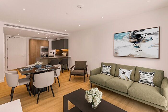 1 Bedroom Apartment To Rent In Nine Elms Lane, London, SW11