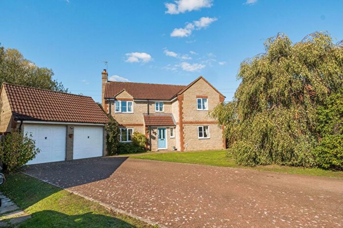 4 Bedroom Detached House For Sale In The Laurels, Beanacre, Melksham, SN12