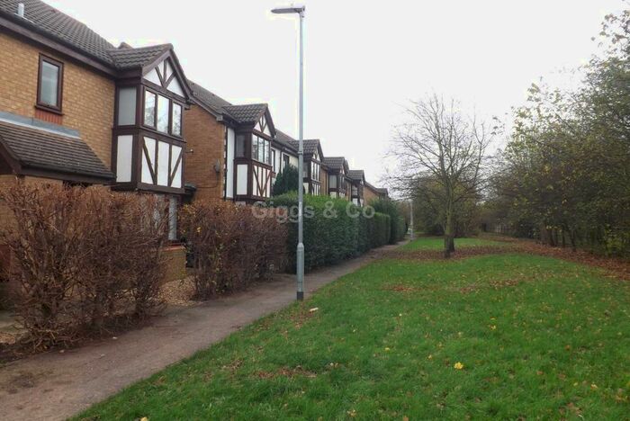 2 Bedroom Property To Rent In Lindisfarne Close, Eynesbury, PE19