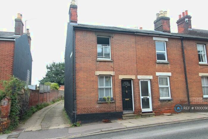 2 Bedroom Terraced House To Rent In Southgate Street, Bury St. Edmunds, IP33