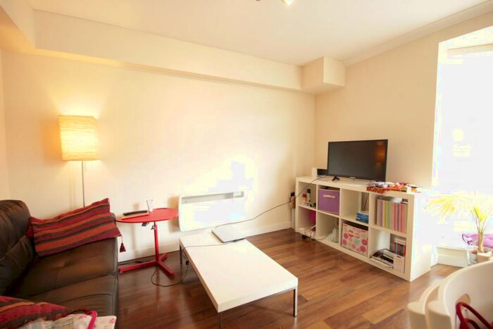 1 Bedroom Apartment To Rent In Hermitage Wall, Wapping, E1W