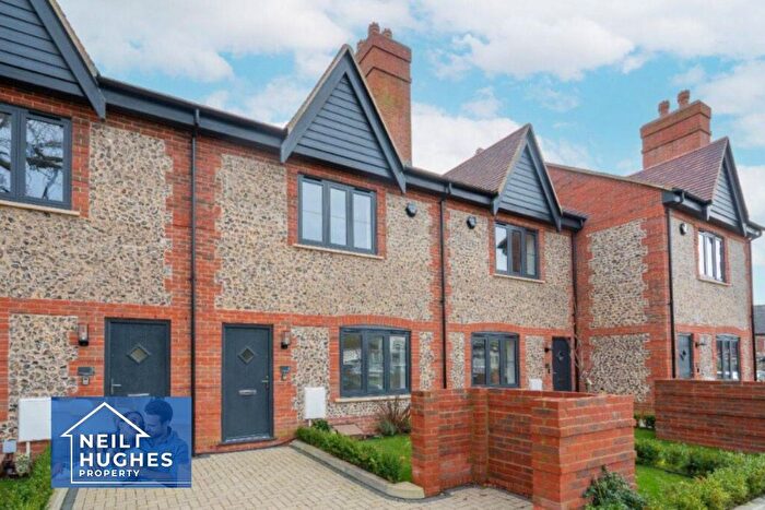 4 Bedroom Terraced House To Rent In Carter Row, Chapel Croft, Chipperfield, Kings Langley, Hertfordshire, WD4