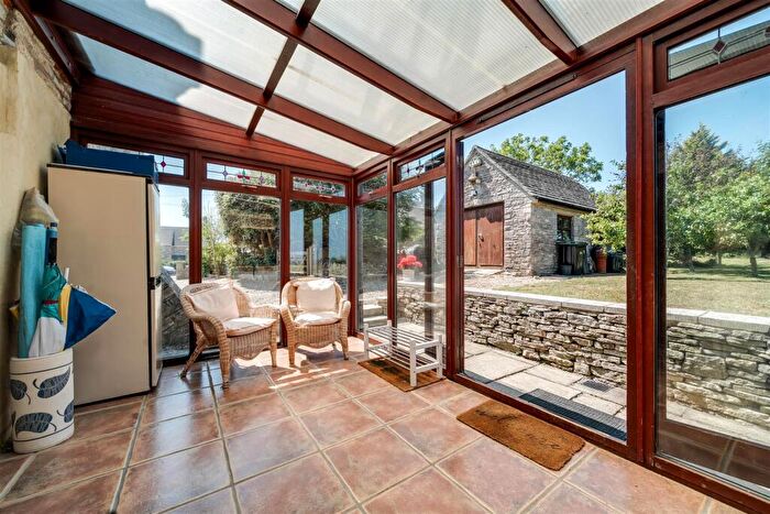 8 Bedroom Semi-Detached House For Sale In High Street, Langton Matravers, Swanage, BH19 - Photo 7