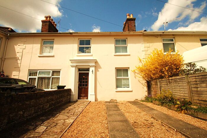 4 Bedroom Property To Rent In Victoria Road, Bournemouth, BH1