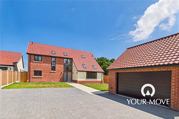 4 Bedroom Detached House For Sale In Yarmouth Road, Ormesby, Great Yarmouth, Norfolk, NR29