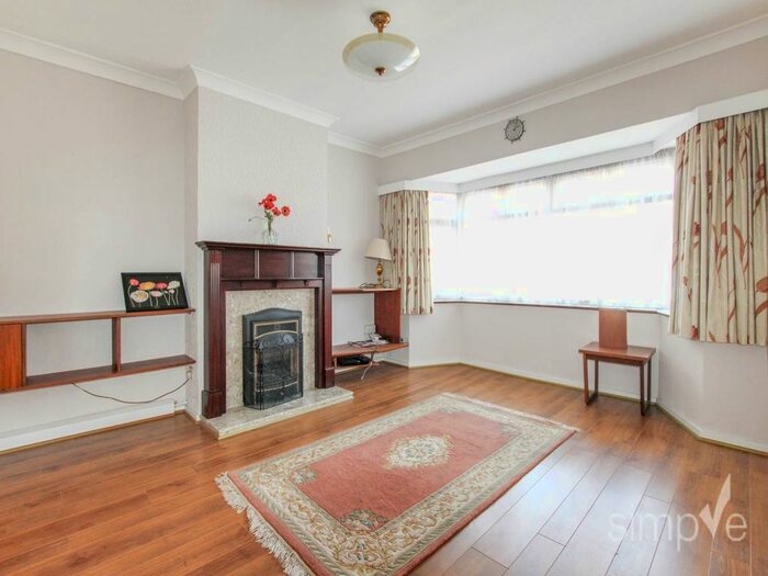 3 Bedroom Property To Rent In Roseville Road, Hayes, Middlesex, UB3