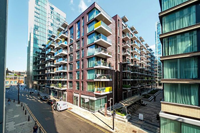 2 Bedroom Apartment To Rent In Alie Street London, E1