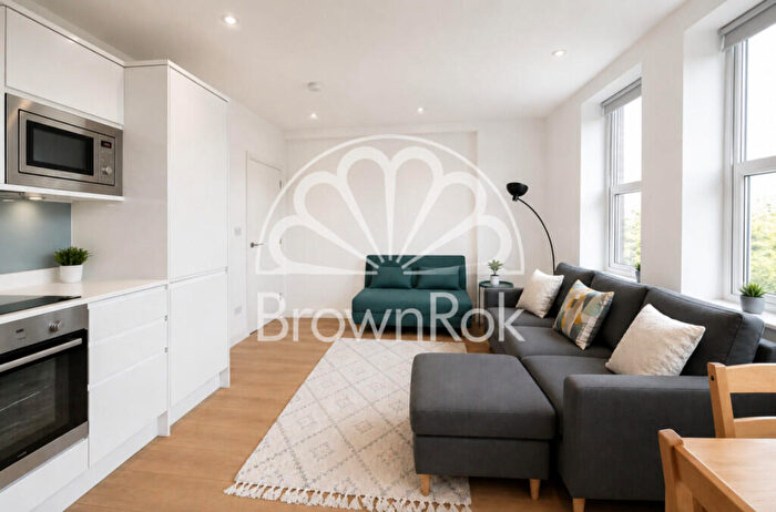 1 Bedroom Apartment To Rent In Green Lanes, Hairingey, London, N4