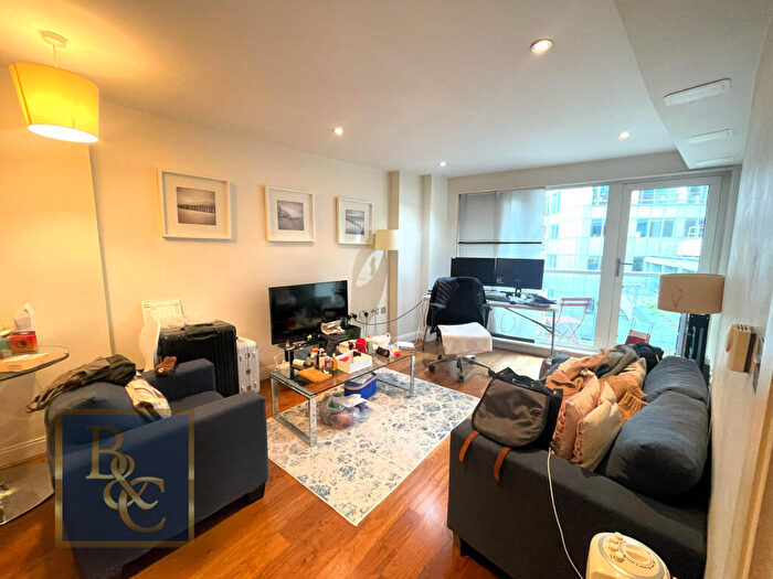 1 Bedroom Apartment To Rent In Clerkenwell Road, London, EC1M