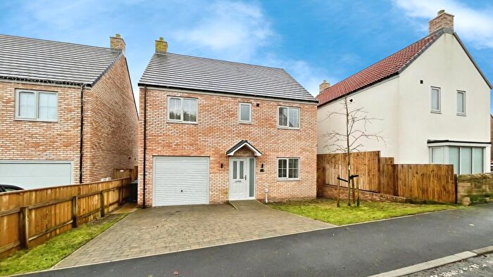 4 Bedroom Detached House To Rent In High Steads, Tantobi, Durham, DH9