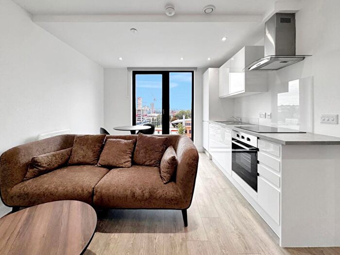 1 Bedroom Apartment To Rent In The Radiant, Kirkstall Road, Leeds, LS3