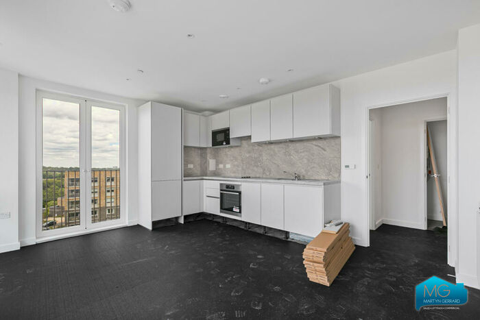 2 Bedroom Apartment To Rent In Medawar Drive, Mill Hill, London, NW7