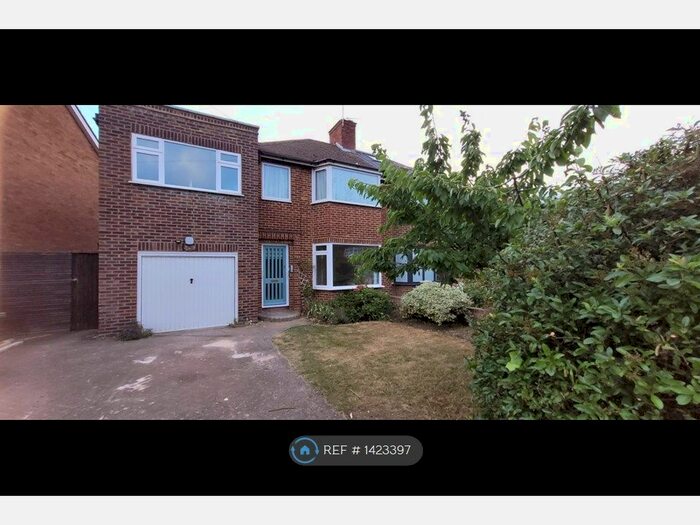 4 Bedroom Semi-Detached House To Rent In Bullescroft Road, Barnet, Edgware, HA8
