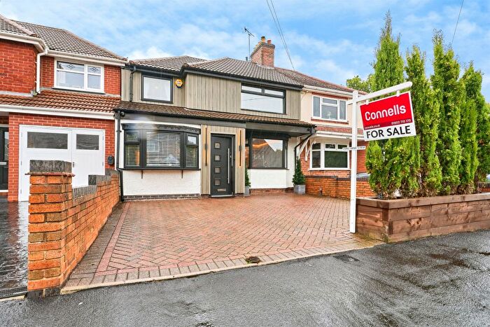 4 Bedroom Semi Detached House For Sale In Carlton Avenue, Wednesfield, Wolverhampton, WV11