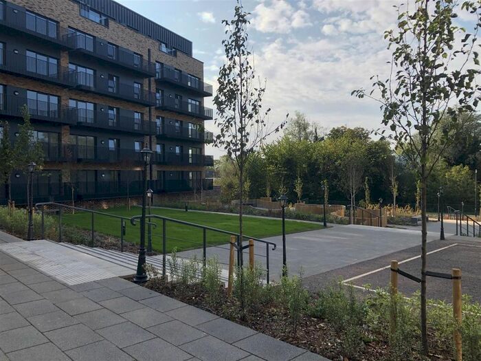 1 Bedroom Flat To Rent In George Street, Ashford, TN23