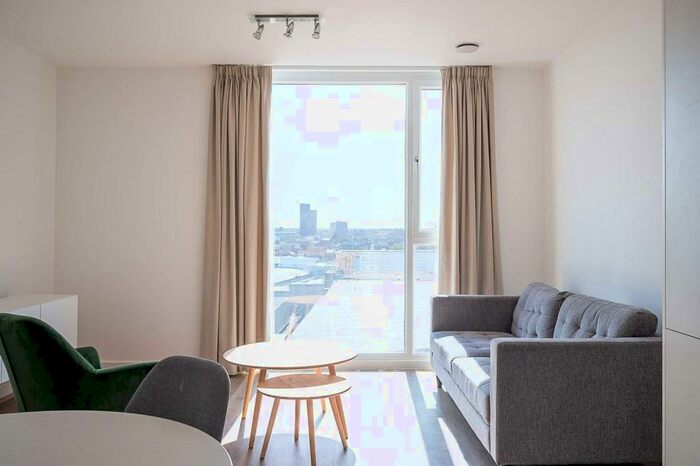 2 Bedroom Apartment To Rent In The Wullcomb, Highcross Street, , Furnished, LE1