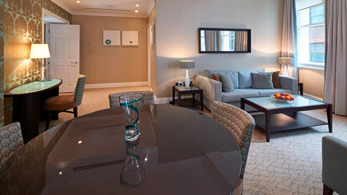 1 Bedroom Apartment To Rent In Bow Lane, Bank, London, EC4M