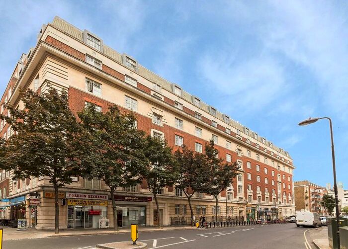 3 Bedroom Flat To Rent In Coram Street, London, WC1N