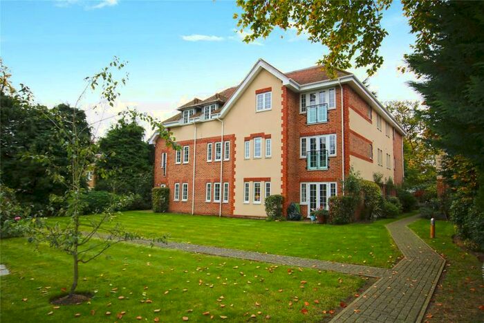 1 Bedroom Apartment To Rent In Woodham, KT15