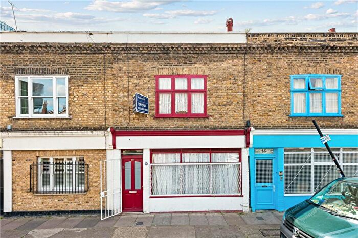 2 Bedroom Terraced House For Sale In St. Jude Street, London, N16